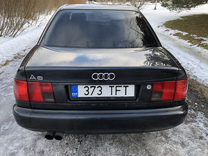 Audi A6 C4 1.9TDI (5 foto / 15)