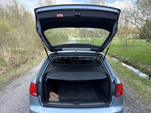 Audi A4 1.6 75kW (6 фото из 14)