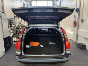 Volvo V70 2.4 125kw (5 foto / 8)