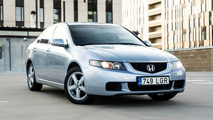 Honda Accord 2.2l 103kw (1 foto / 14)
