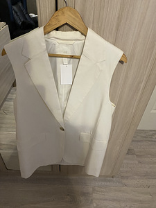 H&M vest uus, suurus S
