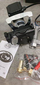 Kütesepump 12/24V+tankimispüstol+voolikud. (5 foto / 5)