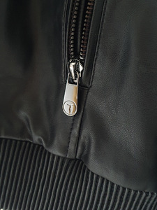 Trussardi Jeans bomber nahast (3 foto / 7)
