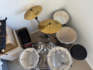 Pearl trummikomplekt (1 foto / 3)