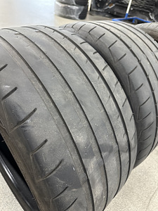 Летние шины 285/30R20 (7 фото из 7)