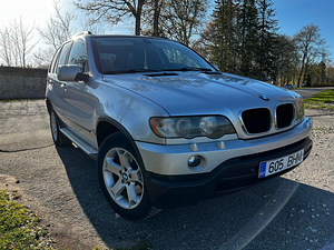 BMW х5 (1 фото из 8)