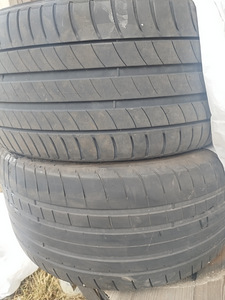 Шины (2 Goodyear 275/35R19) (2 Michelin 245/40R19) (1 фото из 5)