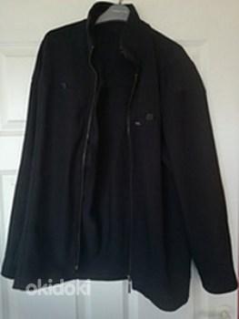 Мужская куртка размер L (фото #1)