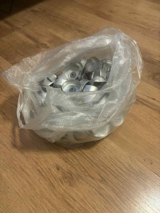 Annan ära teeküünla alused (1 foto / 1)