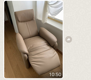 Диван и кресло (2 фото из 2)