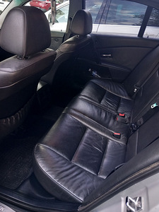 BMW 525i 2005 (9 foto / 14)
