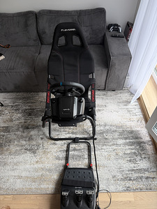 Logitech g29 + playseat (3 foto / 5)