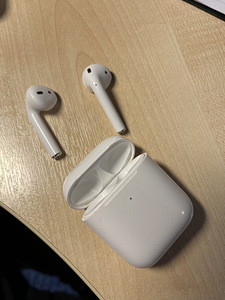 Apple Airpods2