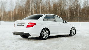 Mercedes benz c180 (6 foto / 14)