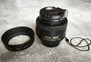 AF-S Nikkor 35 mm 1:1.8G (1 foto / 3)