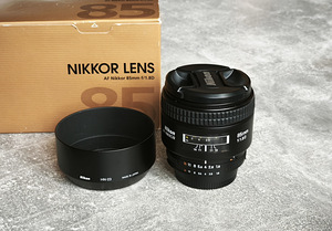 AF Nikkor 85mm f/1.8D (3 foto / 3)