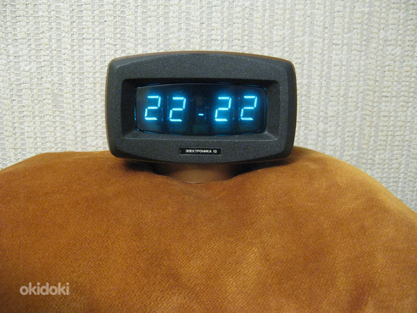 Часы времен СССР Электроника 13 (фото #4)