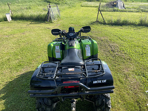ATV Arctic Cat MudPro 700 (4 foto / 8)