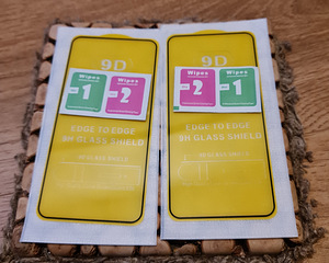 Samsung Galaxy S22+ valge, must korpus koos kaitseklaasidega (2 foto / 2)