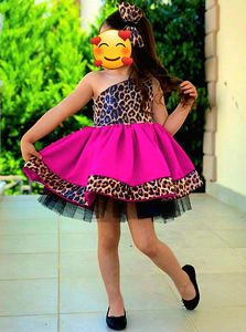 Laste punane kleid (1 foto / 2)