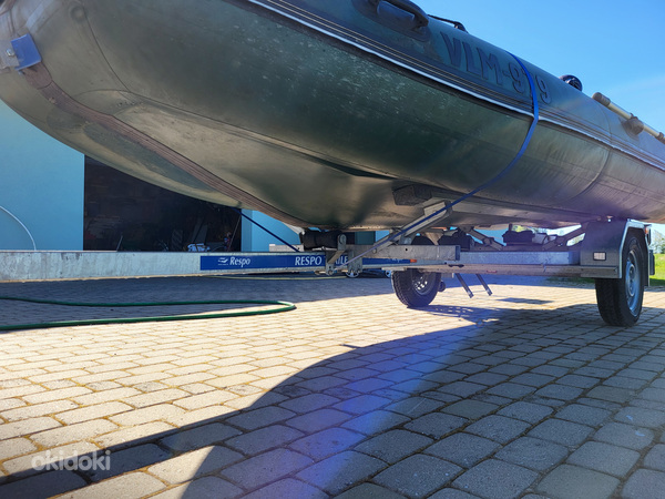 Резиновая лодка, лодочный мотор и лодочный прицеп для продаж (фото #10)