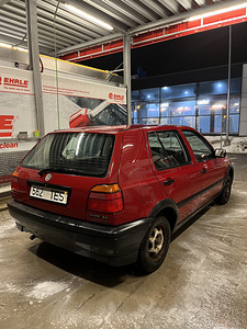 VOLKSWAGEN GOLF 3 (4 foto / 7)