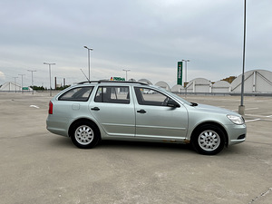 Skoda Octavia 1.6 75kw (4 foto / 10)
