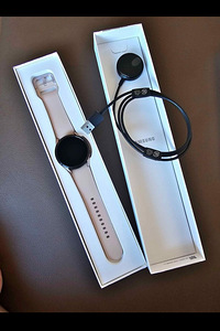Samsung galaxy watch 4 LTE 40 mm pink gold (1 foto / 4)