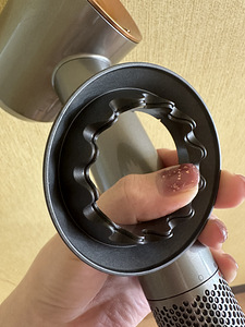 Dyson supersonic HD 07 (8 фото из 10)