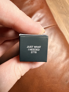 Nars matt kauapüsiv huulepulk (2 foto / 3)