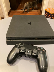 PS4 Slim 2017 500GB +14 игр (1 фото из 4)