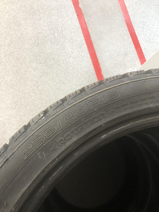 Nokian Hakkapeliitta R3 235/40/19 (3 foto / 3)