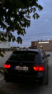 BMW 330D (3 фото из 5)