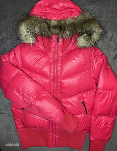 Продам куртку Nike (1 фото из 3)