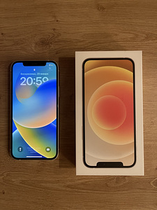 iPhone 12 64 ГБ (1 фото из 4)