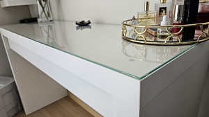 Туалетный столик IKEA MALM (3 фото из 3)