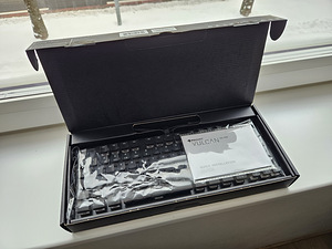 Mehaaniline klaviatuur Roccat Vulkan TKL Pro (9 foto / 10)
