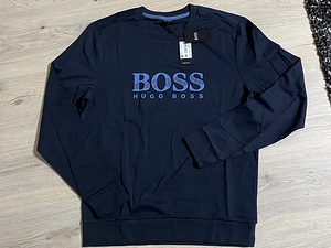 Hugo Boss s. L (2 foto / 4)