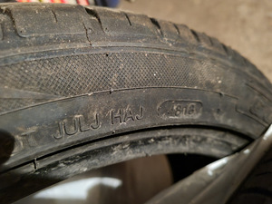 Goodride 225/45 r18 2tk (2 foto / 3)