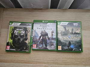 M: Xbox one s, 2 pulti, mängud (3 foto / 3)