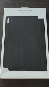 Klaviatuuriümbris Galaxy Tab S8 Ultra (1 foto / 4)