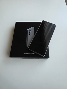 Samsung Galaxy Fold6 256GB (1 foto / 7)