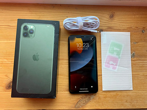 iPhone 11 Pro Макс 64 ГБ (1 фото из 9)