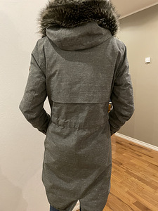 O’Neill naiste talveparka S (3 foto / 5)
