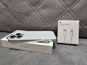 iPhone 14 Pro 128GB (Silver) + GARANTII (1 foto / 4)