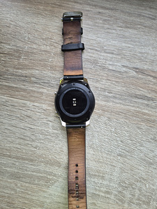 Samsung galaxy gear s3 classic (2 foto / 4)