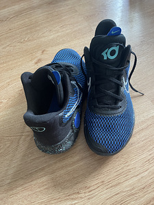 Nike KD trey 5 xi korvpallijalatsid (2 foto / 3)