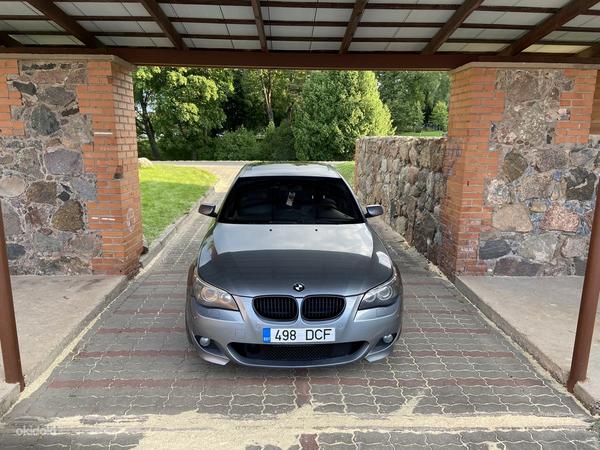 BMW E60 (foto #1)