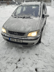 M/V Opel Zafira (1 foto / 6)