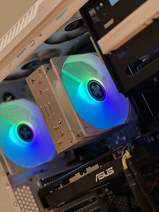 Mänguriarvuti - Ryzen 7 1700X / RX 580 8GB / 16GB RAM / B550 (1 foto / 4)